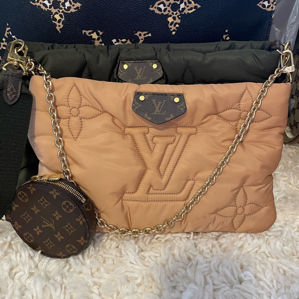 Louis Vuitton Pillow Maxi Pochette Accessories